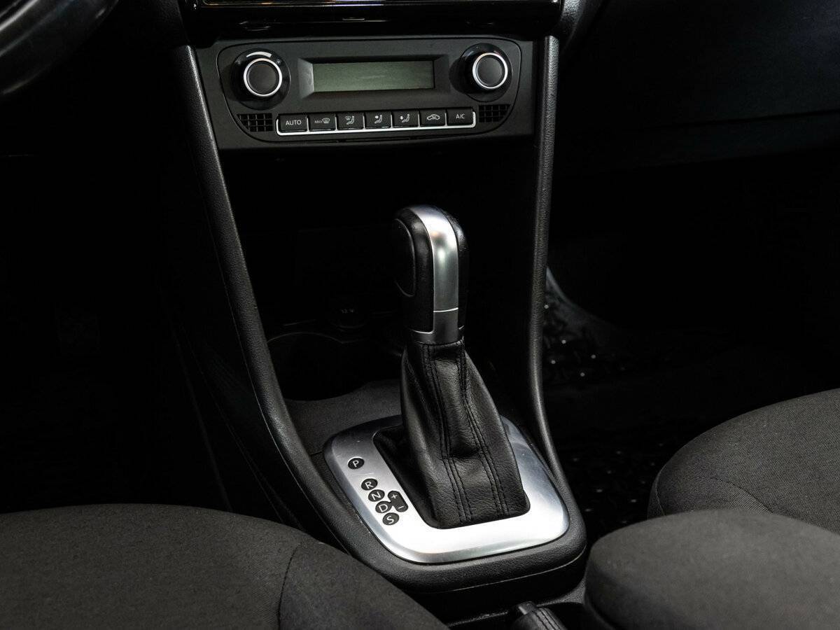 Купить Volkswagen Polo, 2017, 166 769 км, фото №10