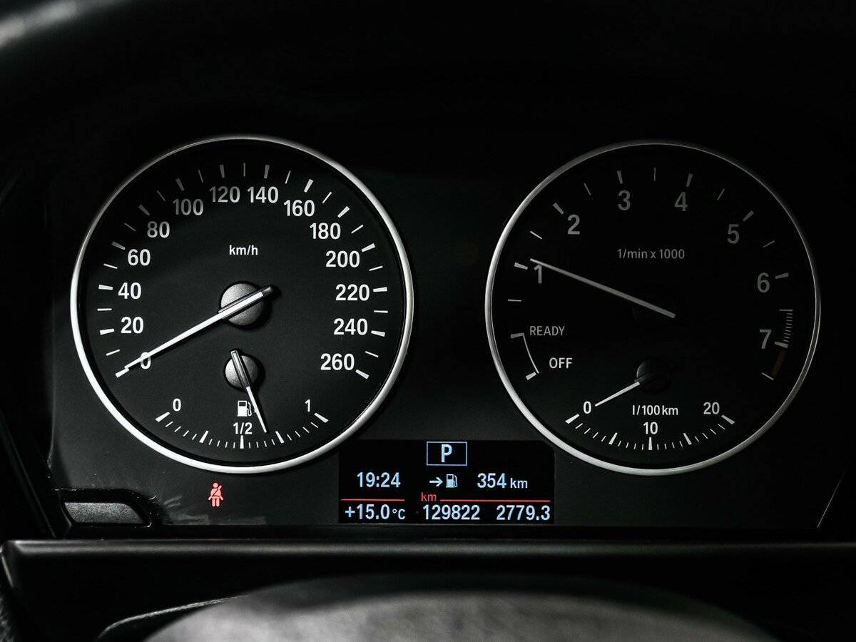 Купить BMW 1 серии 118i, 2017, 129 738 км, фото №10