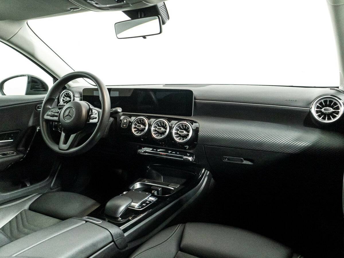 Купить Mercedes-Benz A-Класс 200, 2018, 94 000 км, фото №9