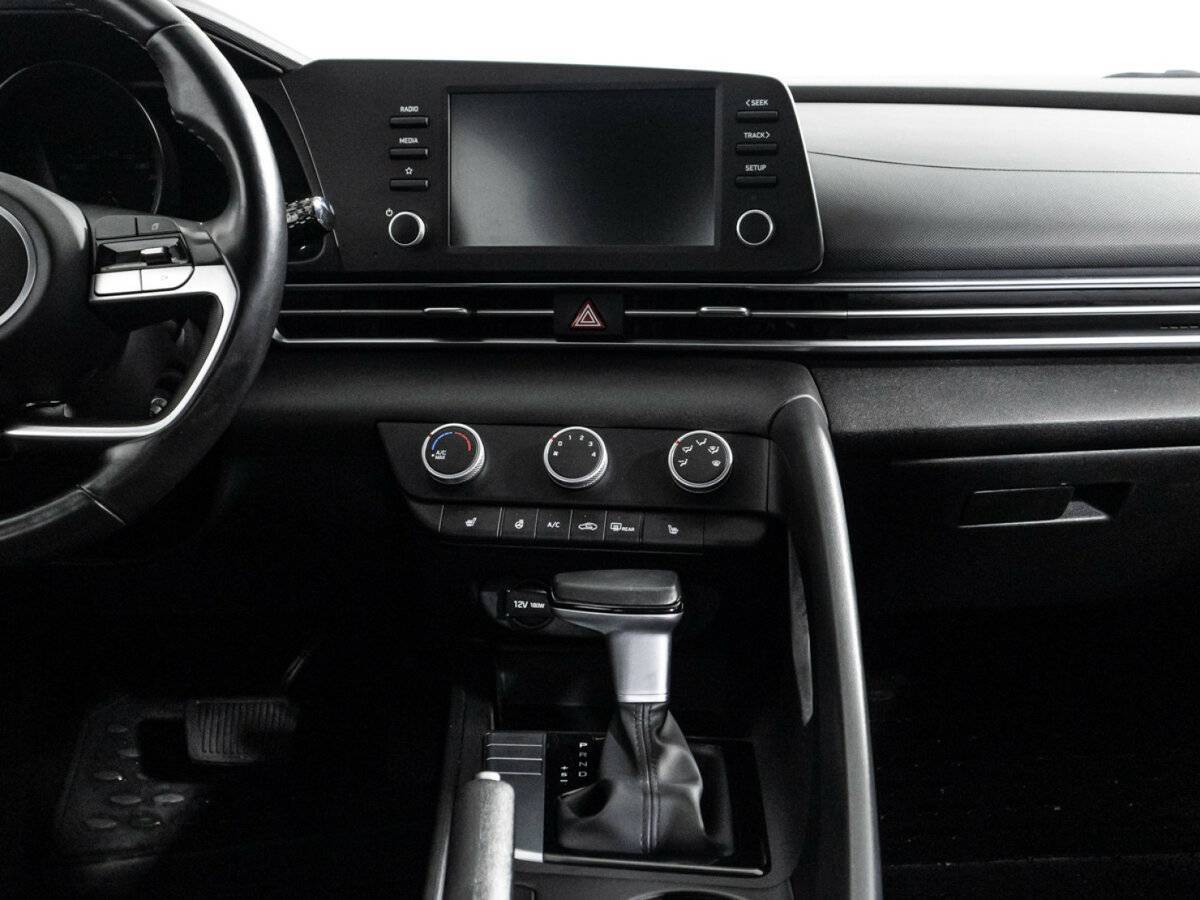 Купить Hyundai Elantra, 2021, 44 371 км, фото №14