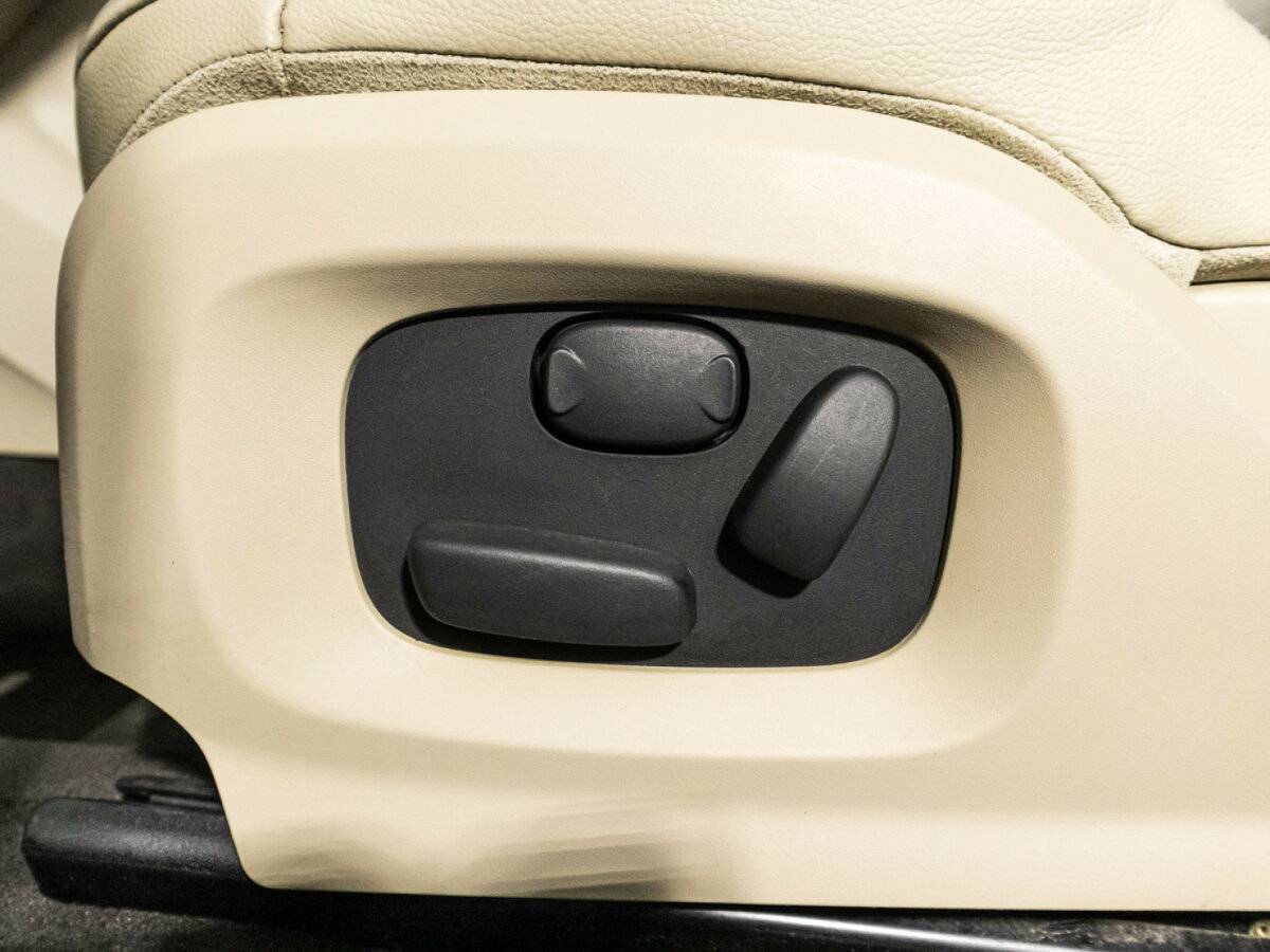 Купить Land Rover Range Rover Evoque 6-speed, 2012, 126 329 км, фото №16