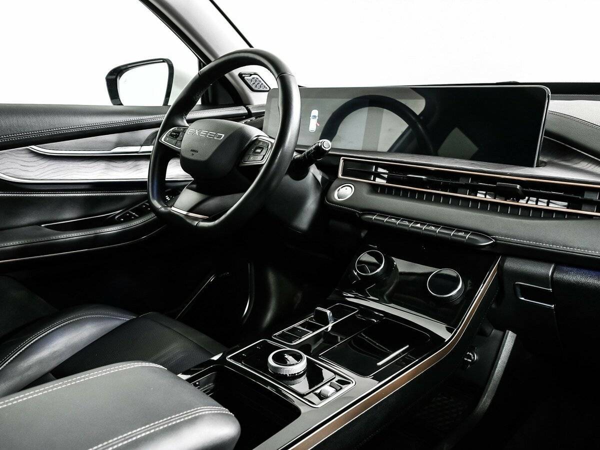 Купить Exeed LX, 2023, 11 307 км, фото №9