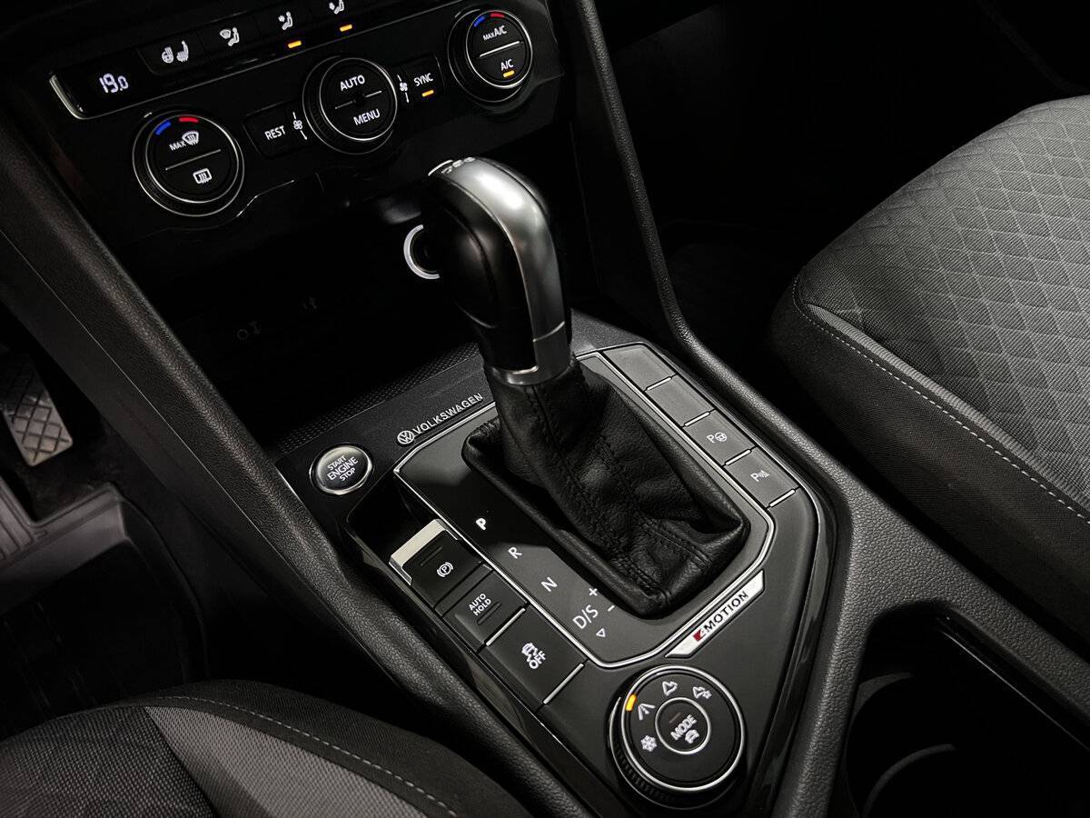 Купить Volkswagen Tiguan, 2017, 136 172 км, фото №20