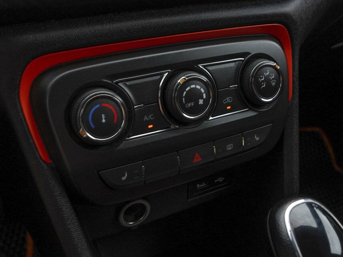 Купить Chery Tiggo 2, 2017, 113 579 км, фото №15