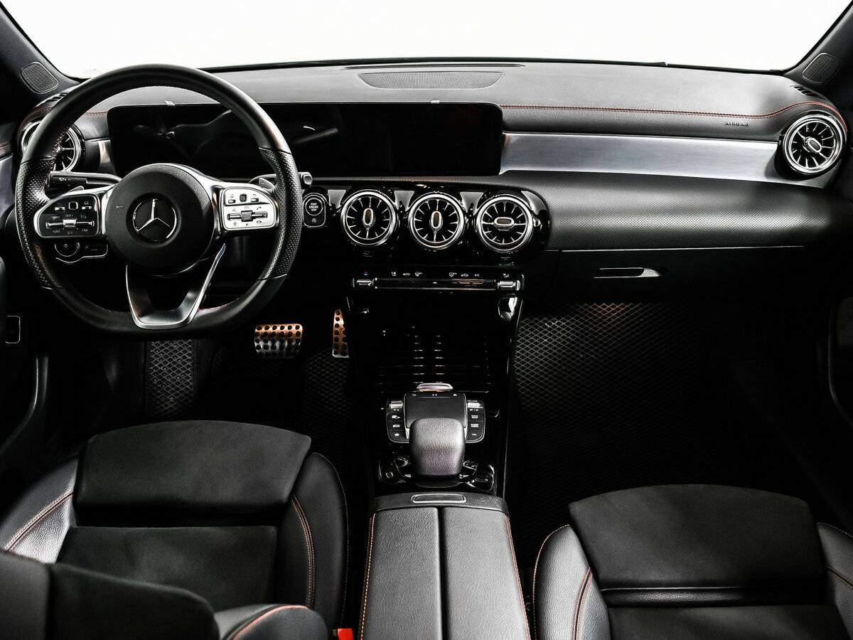 Купить Mercedes-Benz CLA 200, 2020, 44 731 км, фото №11