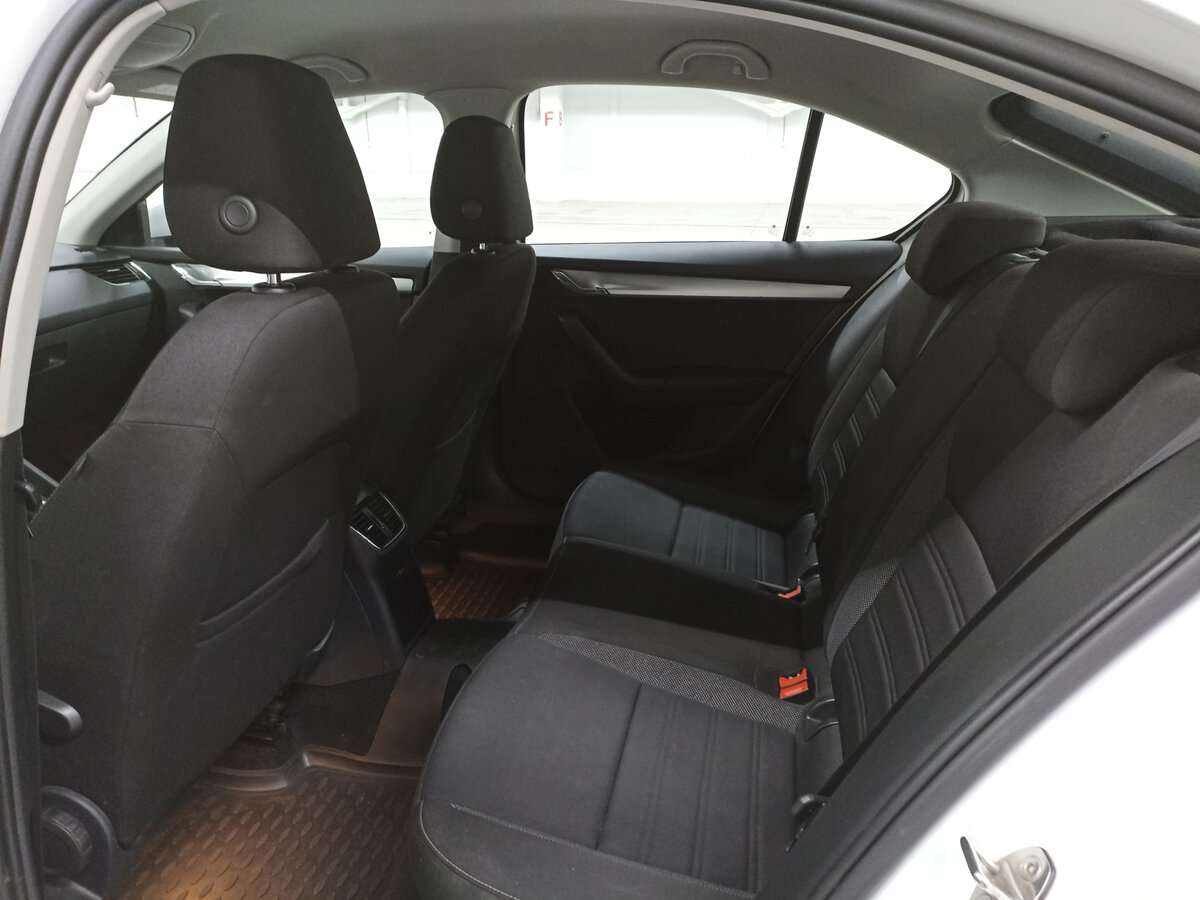 Купить Skoda Octavia, 2018, 169 989 км, фото №12