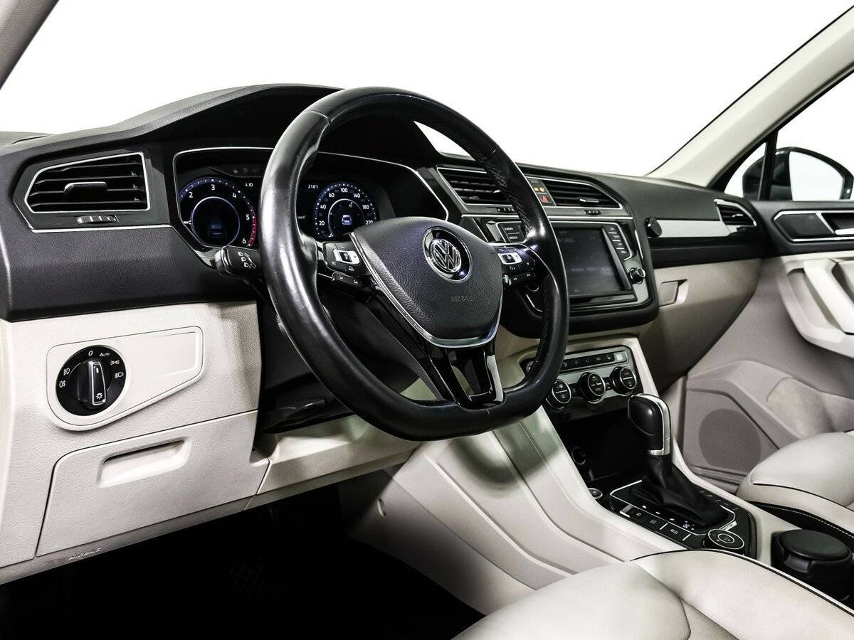 Купить Volkswagen Tiguan, 2017, 115 896 км, фото №13