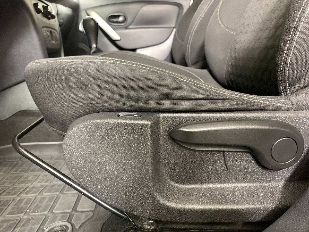 Купить Renault Logan, 2017, 198 797 км, фото №16