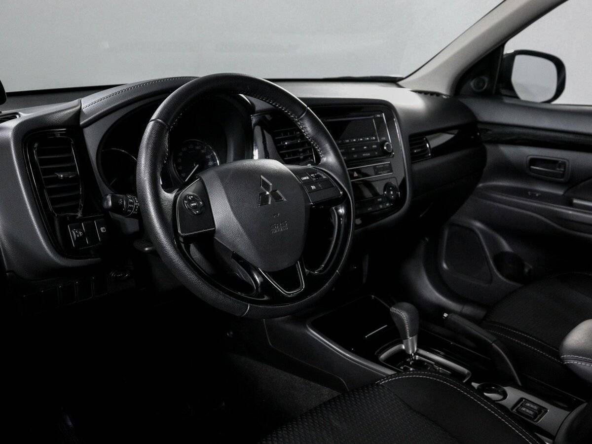 Купить Mitsubishi Outlander, 2019, 44 800 км, фото №14