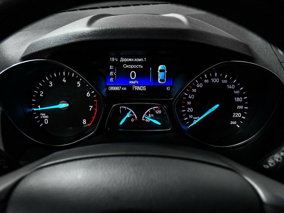 Купить Ford Kuga, 2017, 89 985 км, фото №10