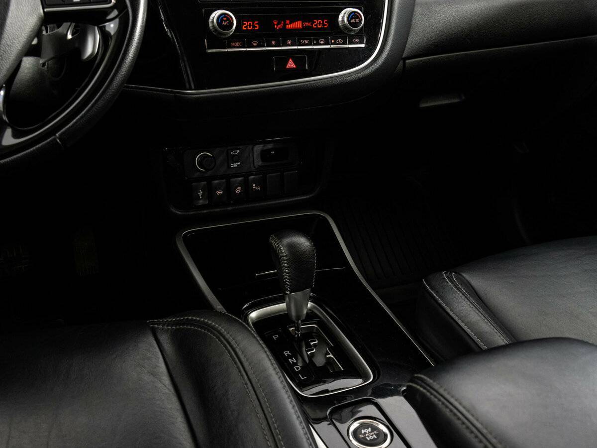 Купить Mitsubishi Outlander, 2020, 92 358 км, фото №15