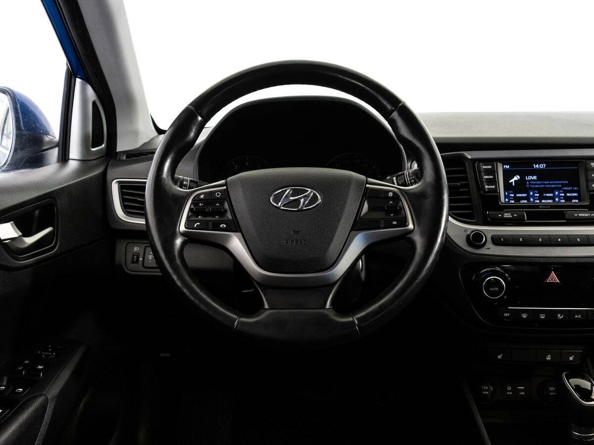 Купить Hyundai Solaris, 2018, 120 474 км, фото №11