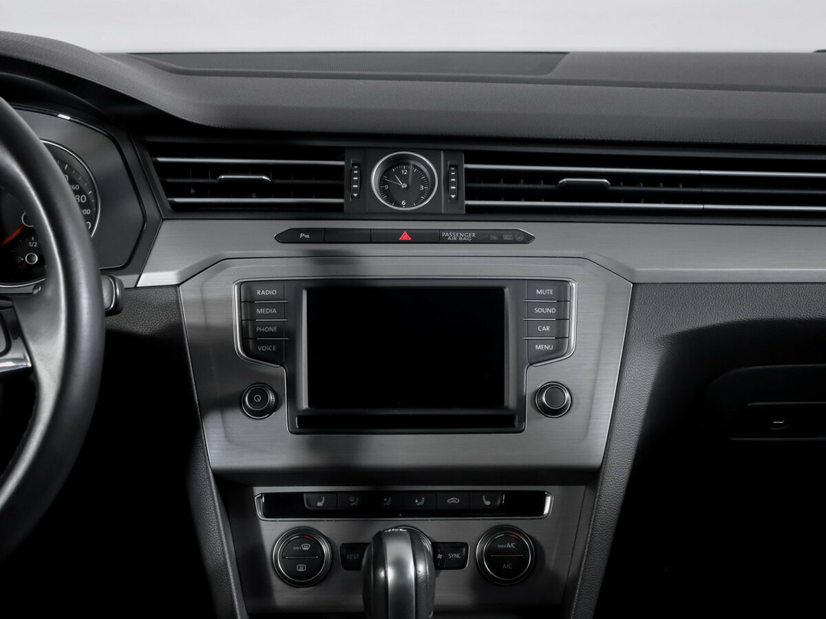Купить Volkswagen Passat B8, 2016, 45 100 км, фото №11