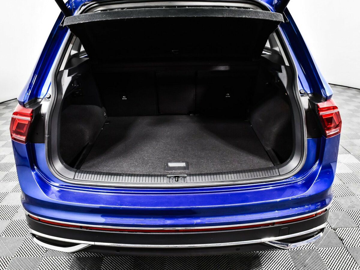 Купить Volkswagen Tiguan II Рестайлинг, 2020, 88 900 км, фото №13