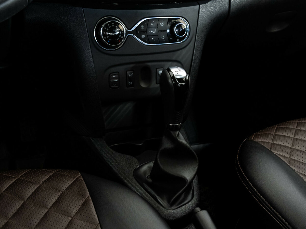 Купить Renault Sandero Stepway II Рестайлинг, 2018, 75 270 км, фото №10