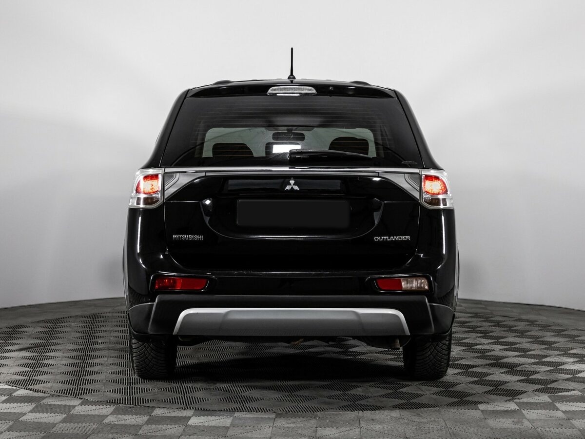 Купить Mitsubishi Outlander III Рестайлинг, 2014, 249 895 км, фото №5