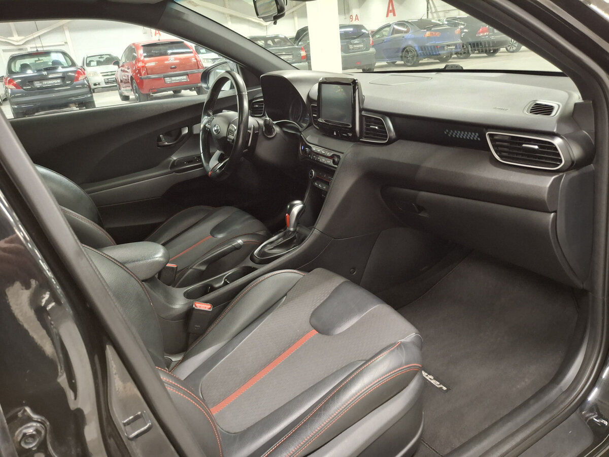 Купить Hyundai Veloster II, 2019, 108 721 км, фото №11