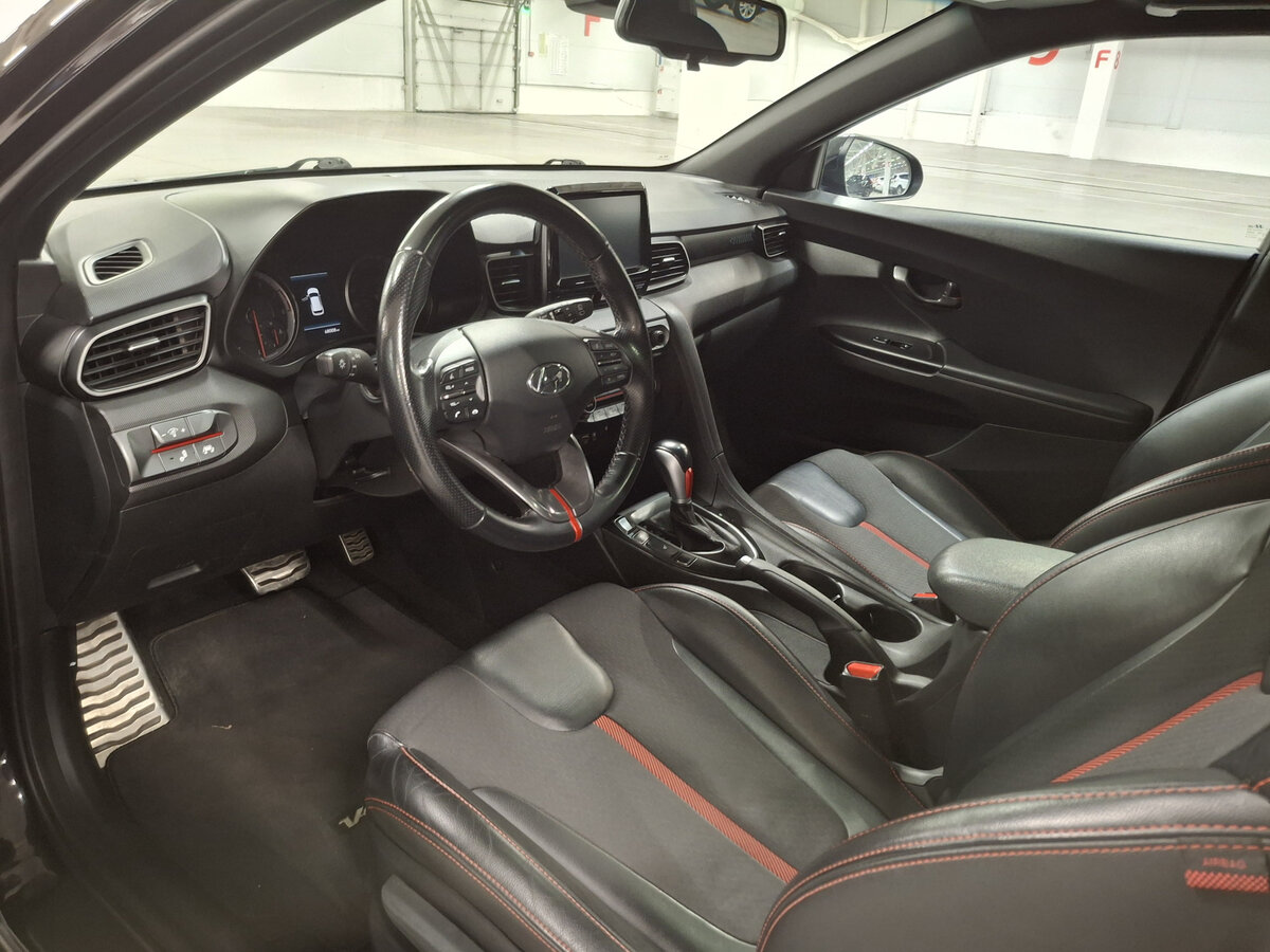 Купить Hyundai Veloster II, 2019, 108 721 км, фото №16