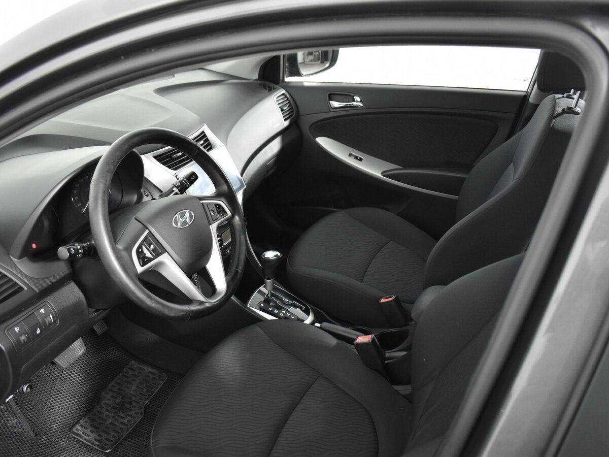 Купить Hyundai Solaris I, 2013, 51 500 км, фото №9