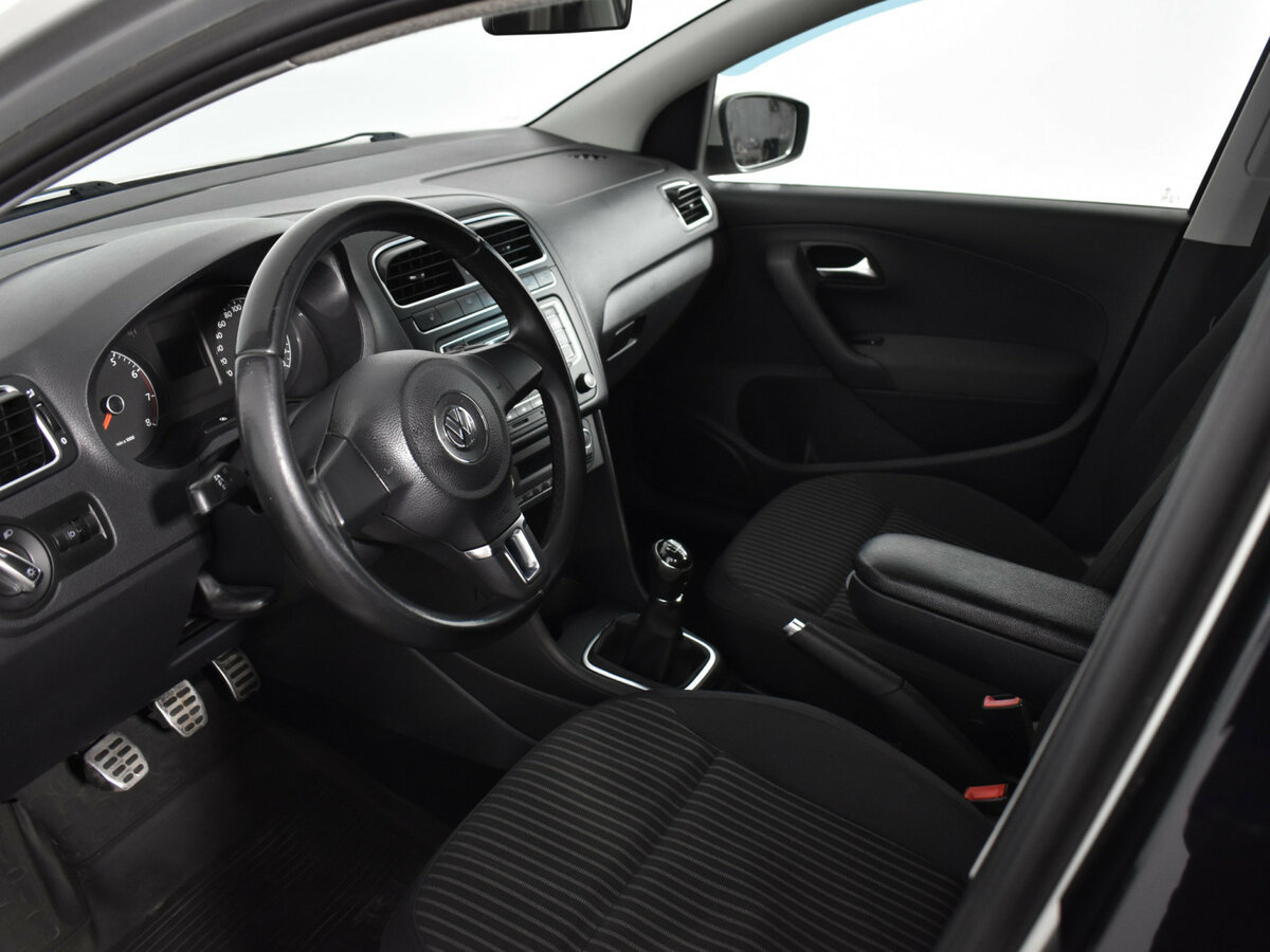 Купить Volkswagen Polo V, 2014, 102 001 км, фото №9