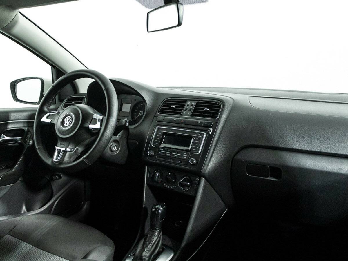 Купить Volkswagen Polo V, 2013, 218 450 км, фото №9