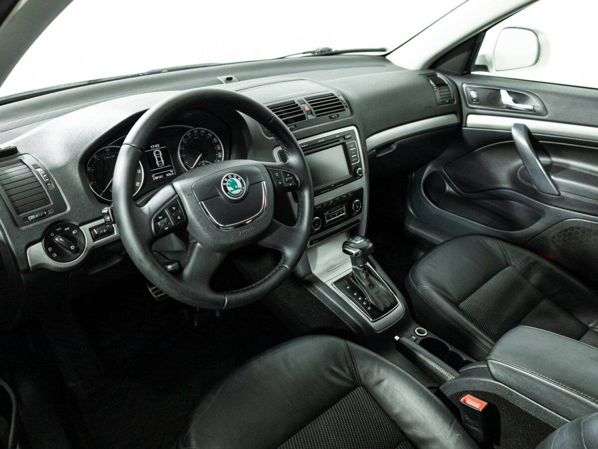 Купить Skoda Octavia II (A5) Рестайлинг, 2012, 240 001 км, фото №11