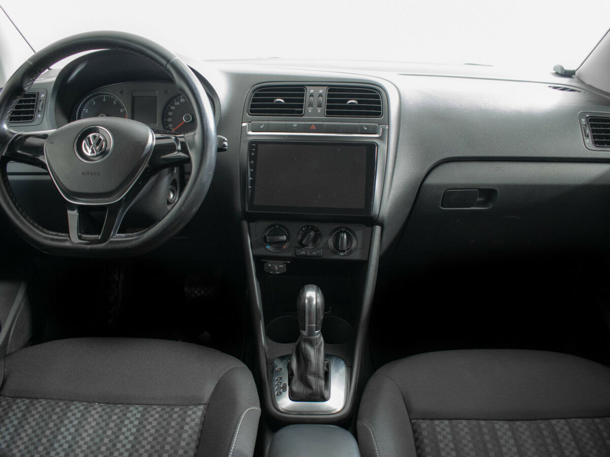 Купить Volkswagen Polo V Рестайлинг, 2016, 215 612 км, фото №11