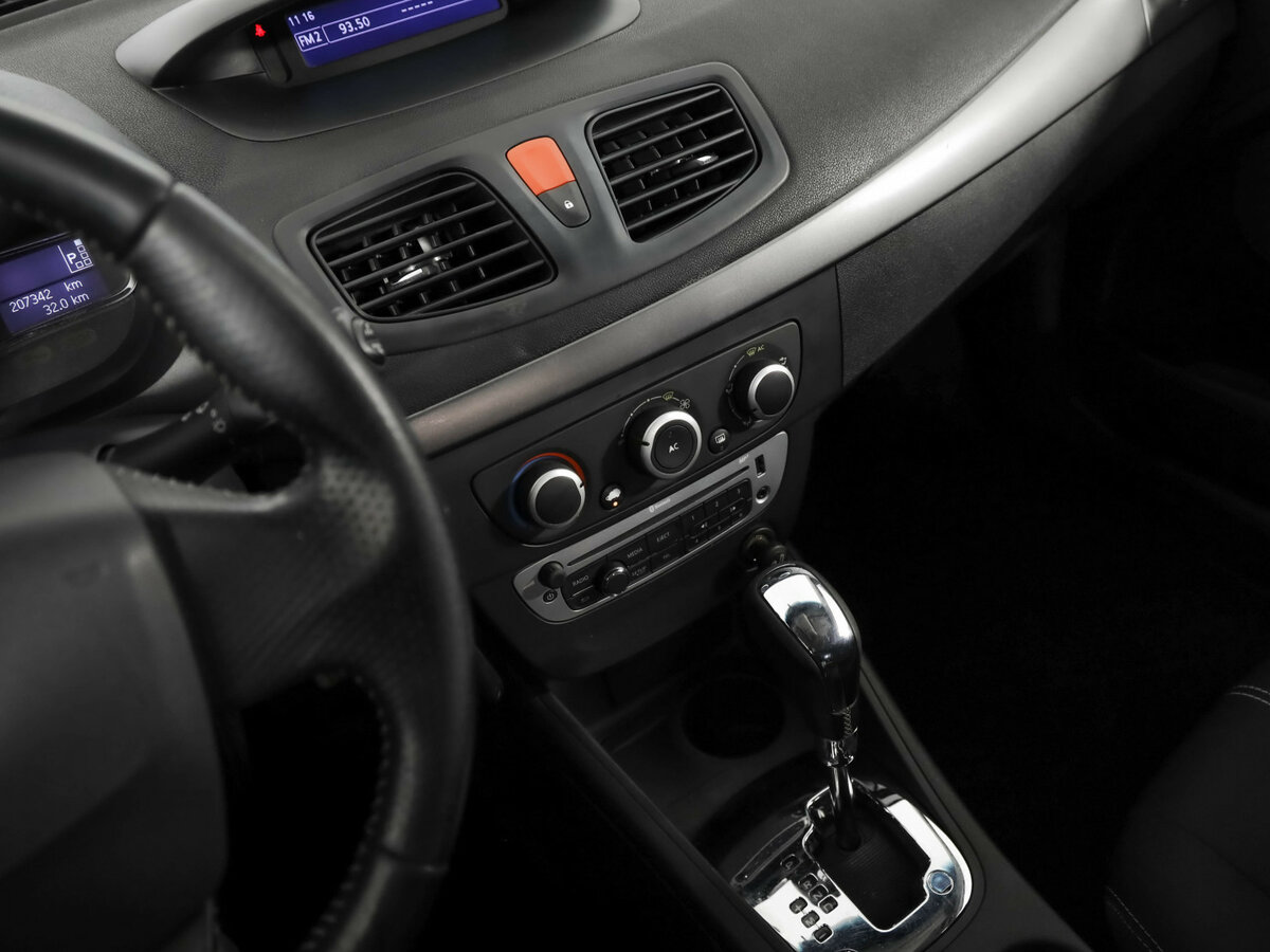 Купить Renault Fluence I Рестайлинг, 2014, 207 309 км, фото №15