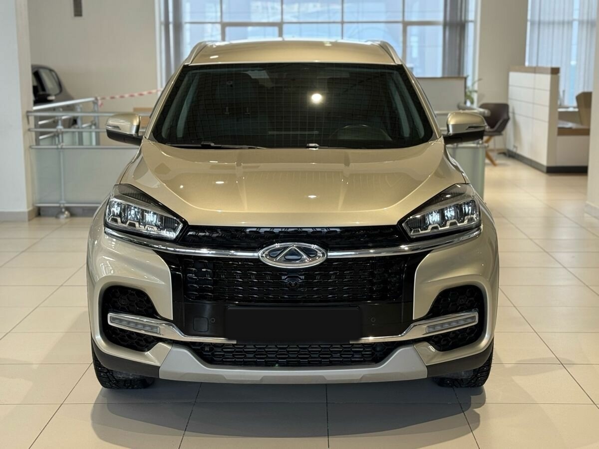 Chery Tiggo 8
