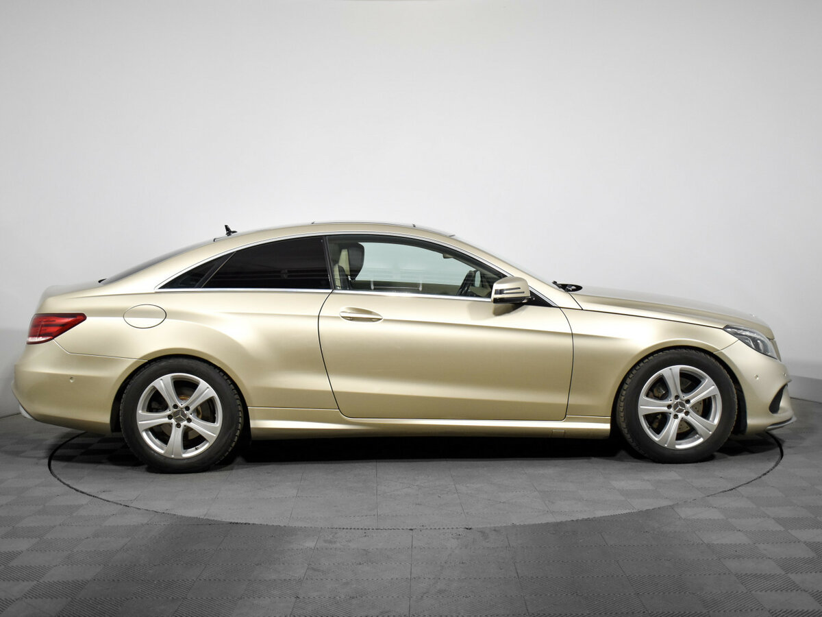 Купить Mercedes-Benz E-Класс 200 IV (W212, S212, C207) Рестайлинг, 2016, 175 811 км, фото №4